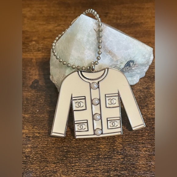 Chanel Ivory Cardigan Bag Charm - Picture 1 of 6